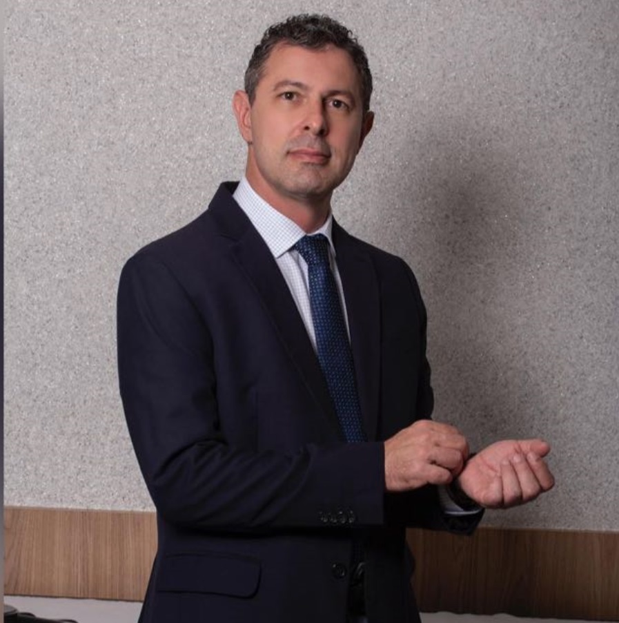 Foto de CHARLES OLIVEIRA